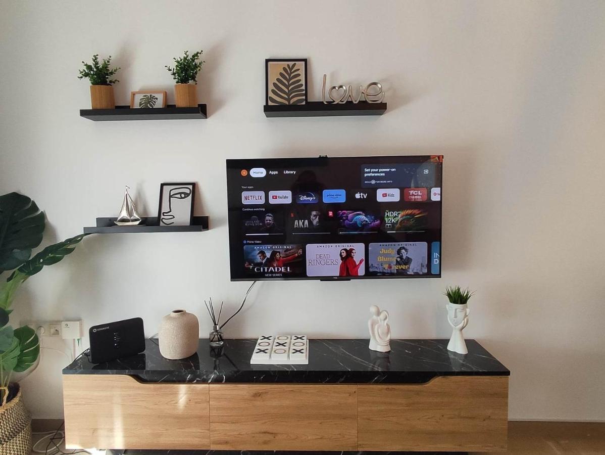 Haris Modern Apt. Near The Sea Tesalonika Bagian luar foto