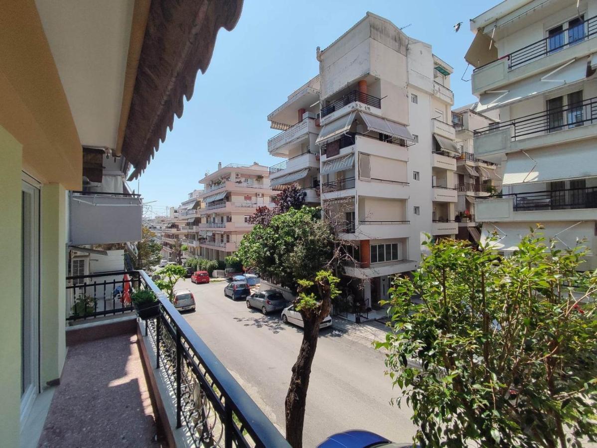 Haris Modern Apt. Near The Sea Tesalonika Bagian luar foto